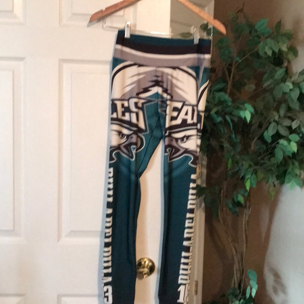 Super bowl champs eagles tights size large